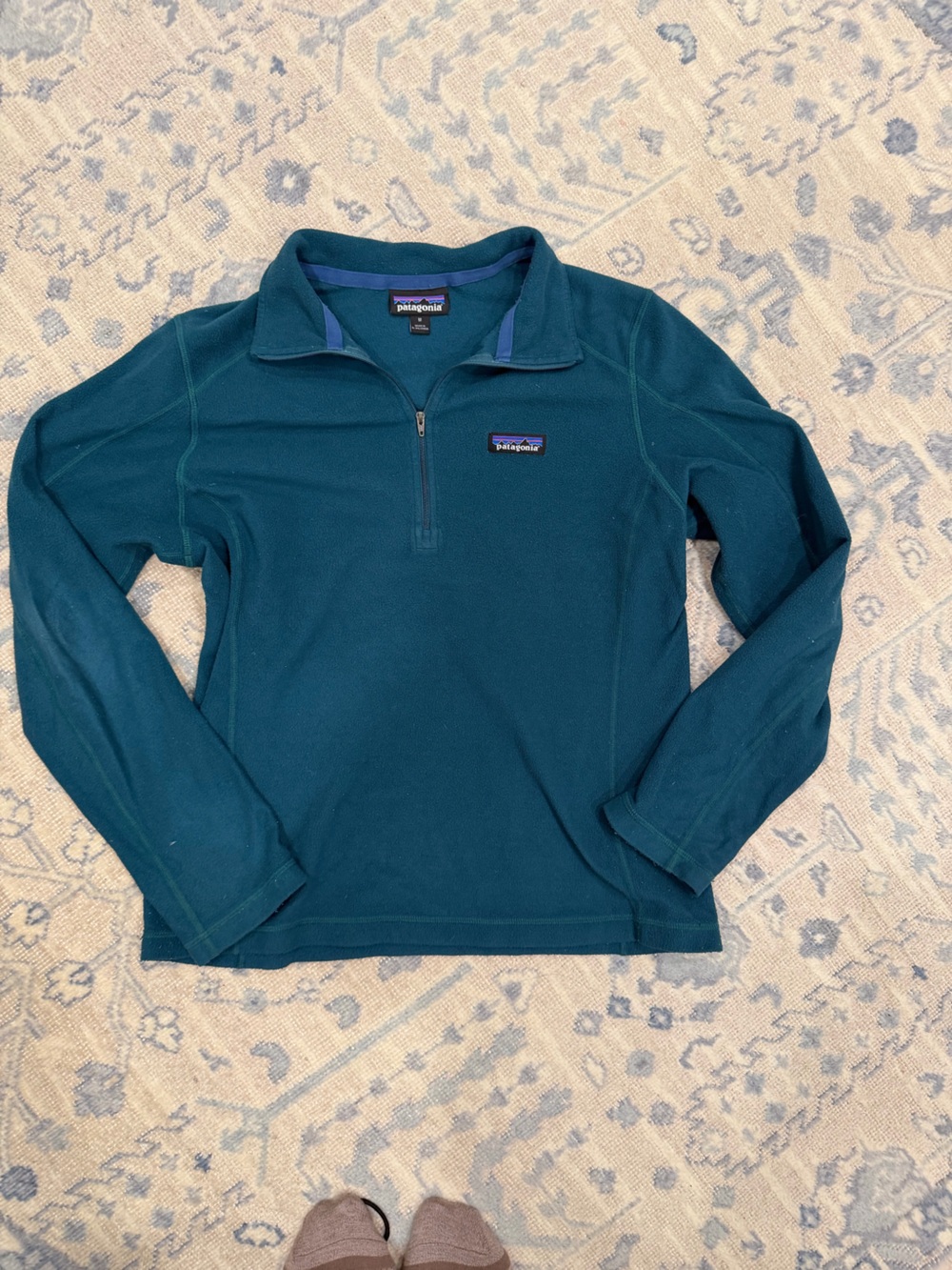Patagonia Woman’s Green Zip-Up Fleece Pullover